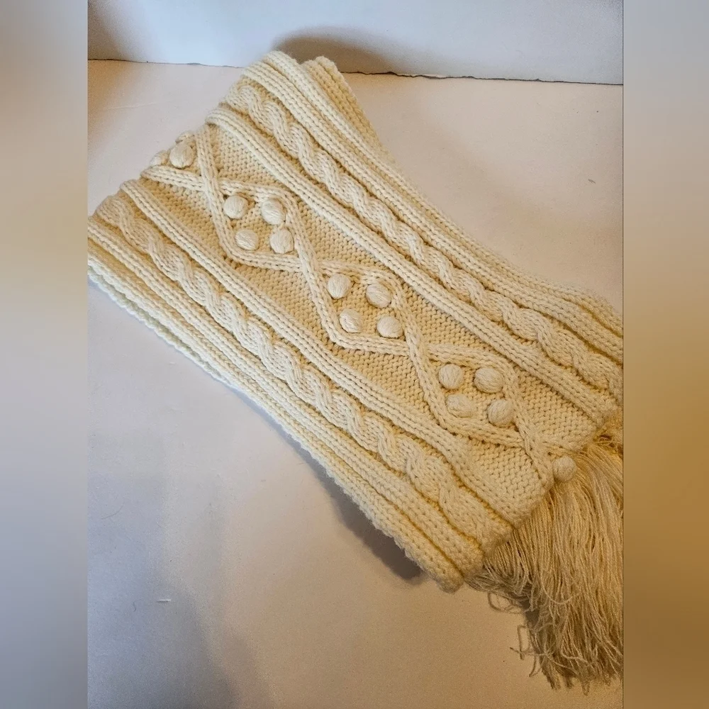 Handmade Chunky Knit Scarf Cream Fringe Winter Cable Knitted Upcycled Yarn 60
